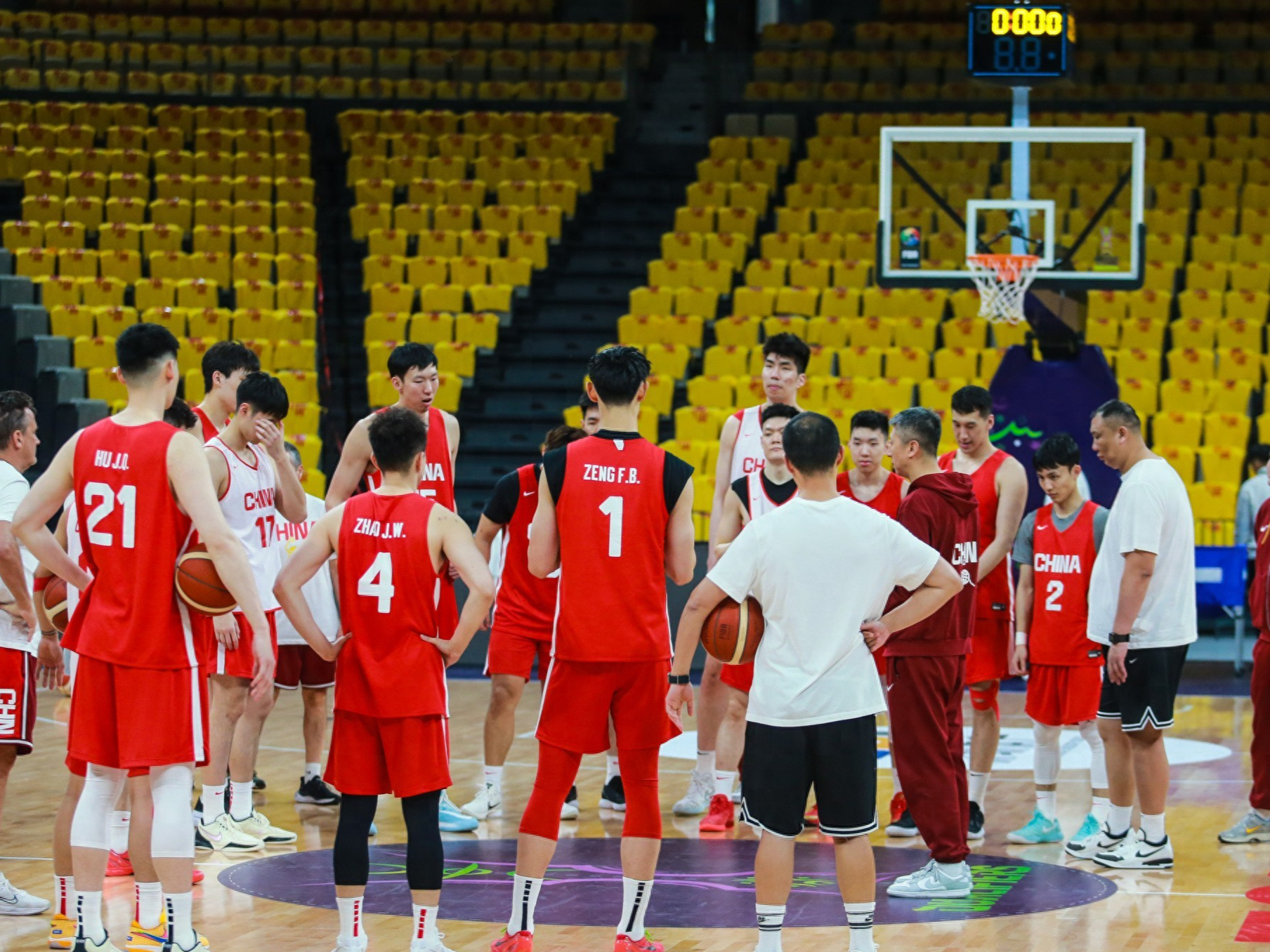 一号娱乐集结日山东男篮官宣签约：全明星赛节点到来，悬念犹存，纪律约束更严格的简单介绍