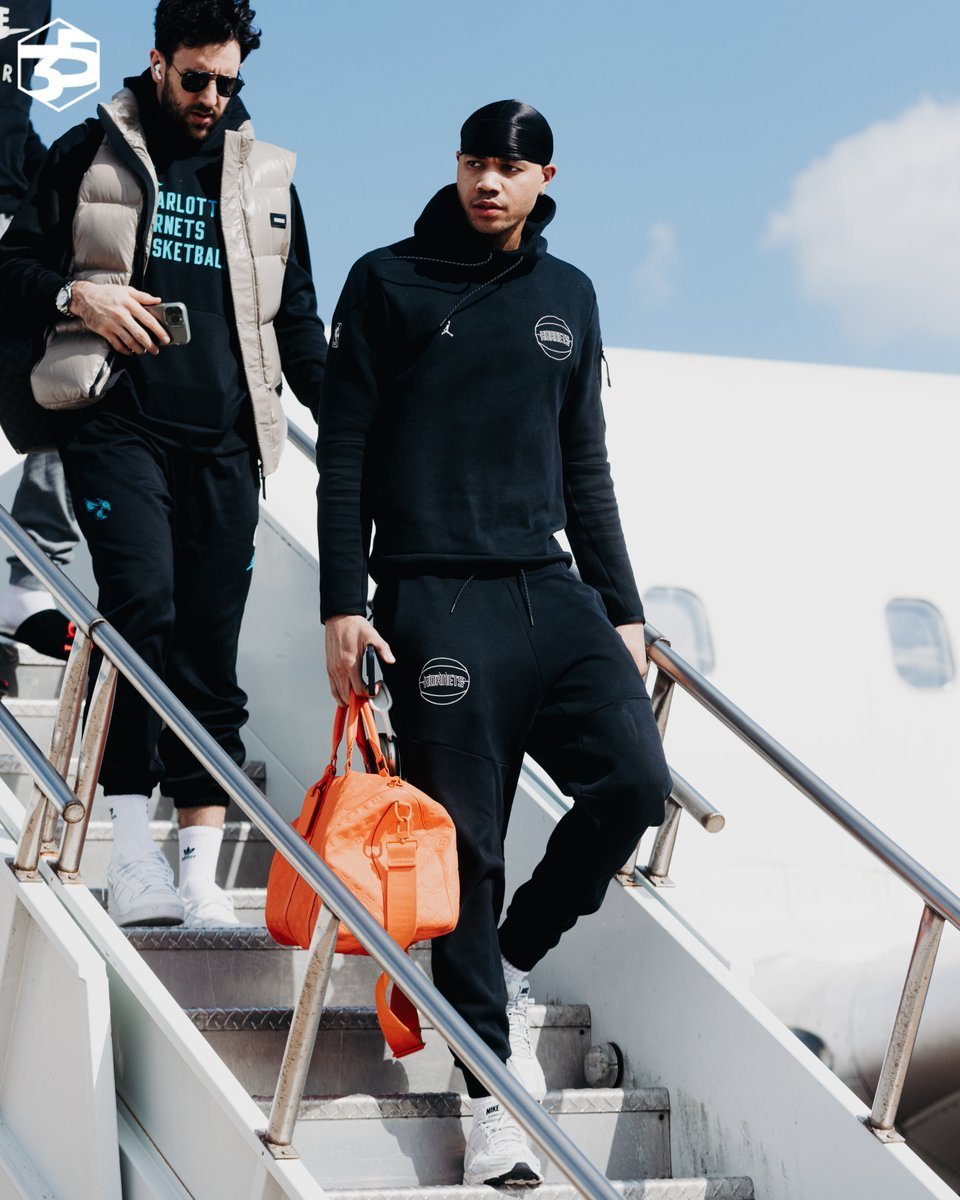 一号娱乐夏洛特黄蜂内部会议纪要流出：清晨主帅复盘，欧联使命明确，纪律约束更严格的简单介绍